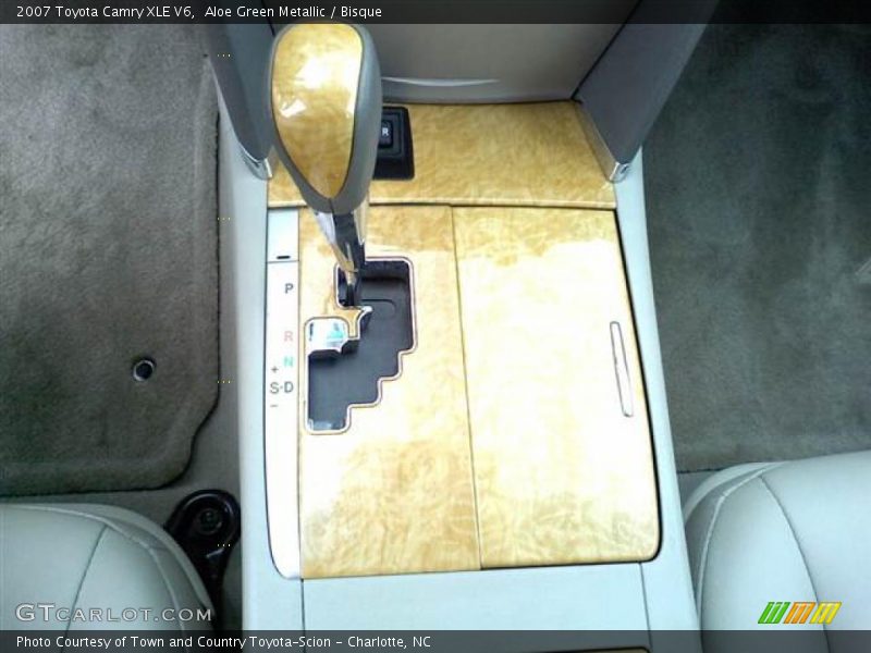 Aloe Green Metallic / Bisque 2007 Toyota Camry XLE V6