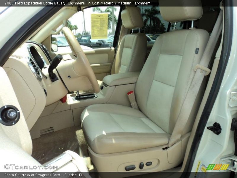 Cashmere Tri Coat Metallic / Medium Parchment 2005 Ford Expedition Eddie Bauer
