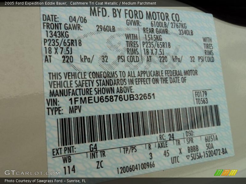 Cashmere Tri Coat Metallic / Medium Parchment 2005 Ford Expedition Eddie Bauer