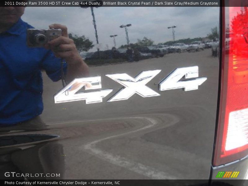 Brilliant Black Crystal Pearl / Dark Slate Gray/Medium Graystone 2011 Dodge Ram 3500 HD ST Crew Cab 4x4 Dually