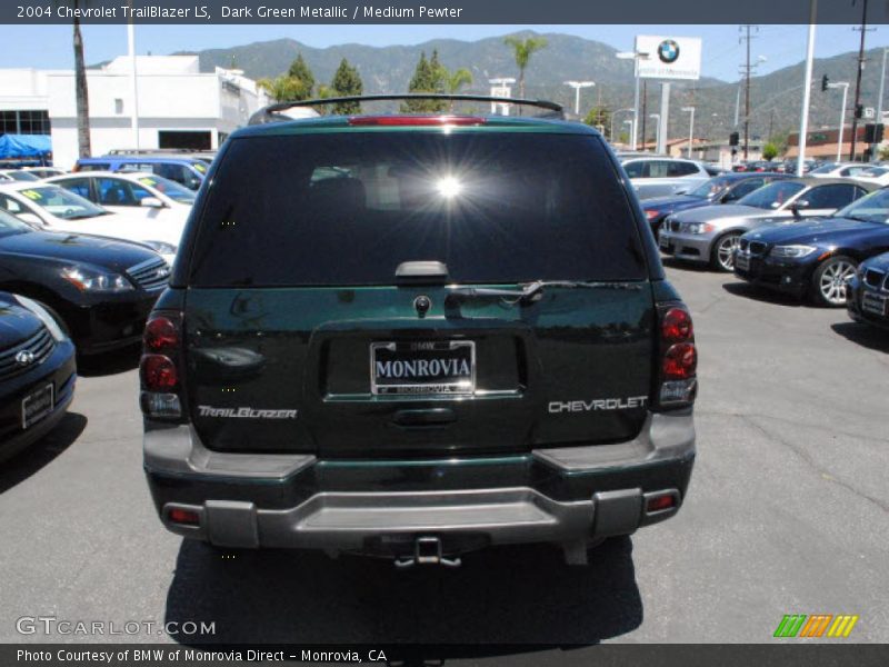 Dark Green Metallic / Medium Pewter 2004 Chevrolet TrailBlazer LS