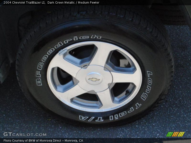 Dark Green Metallic / Medium Pewter 2004 Chevrolet TrailBlazer LS