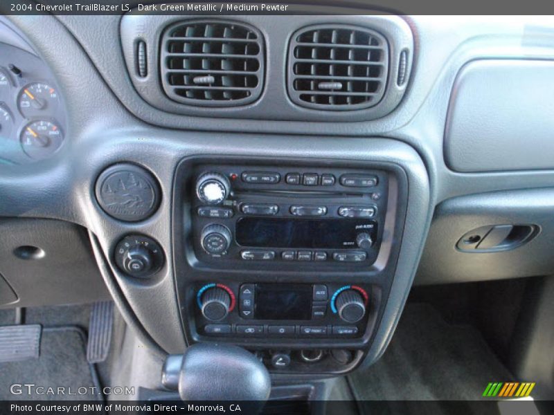 Dark Green Metallic / Medium Pewter 2004 Chevrolet TrailBlazer LS
