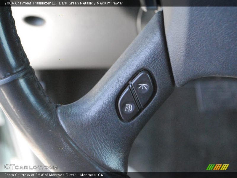 Dark Green Metallic / Medium Pewter 2004 Chevrolet TrailBlazer LS