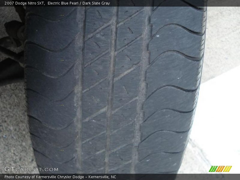 Electric Blue Pearl / Dark Slate Gray 2007 Dodge Nitro SXT