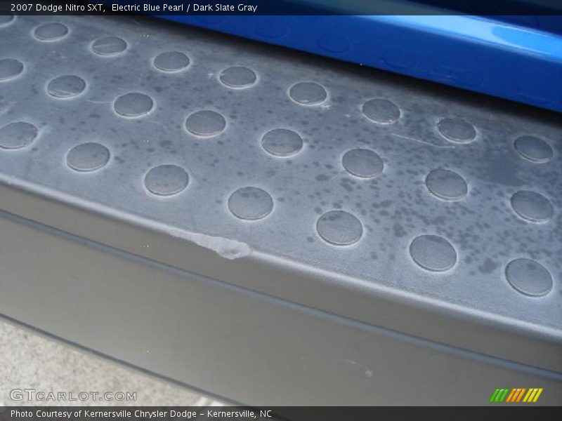 Electric Blue Pearl / Dark Slate Gray 2007 Dodge Nitro SXT