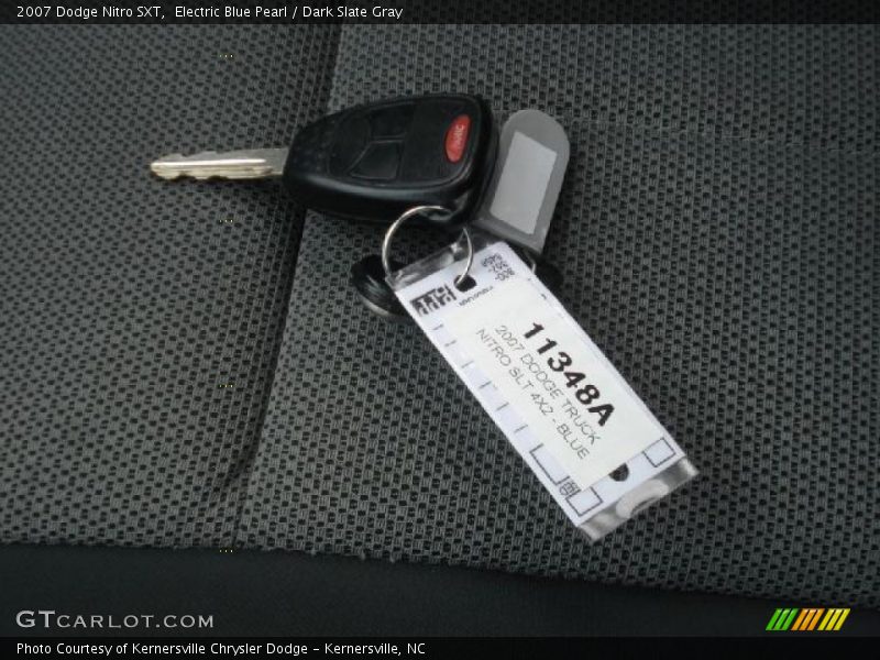 Electric Blue Pearl / Dark Slate Gray 2007 Dodge Nitro SXT