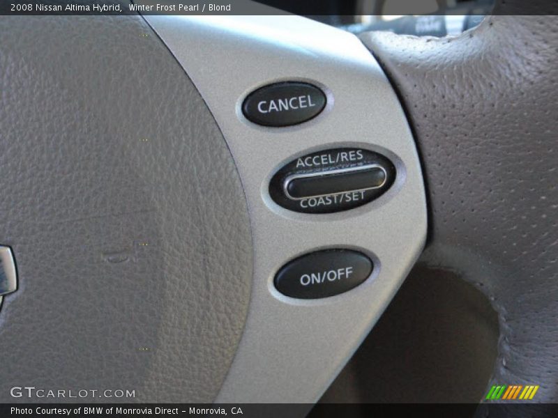 Controls of 2008 Altima Hybrid