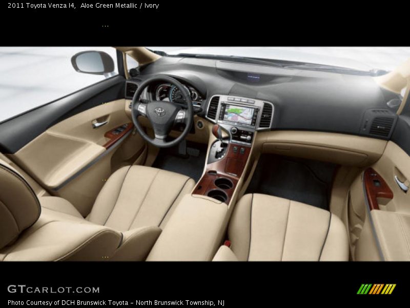 Aloe Green Metallic / Ivory 2011 Toyota Venza I4