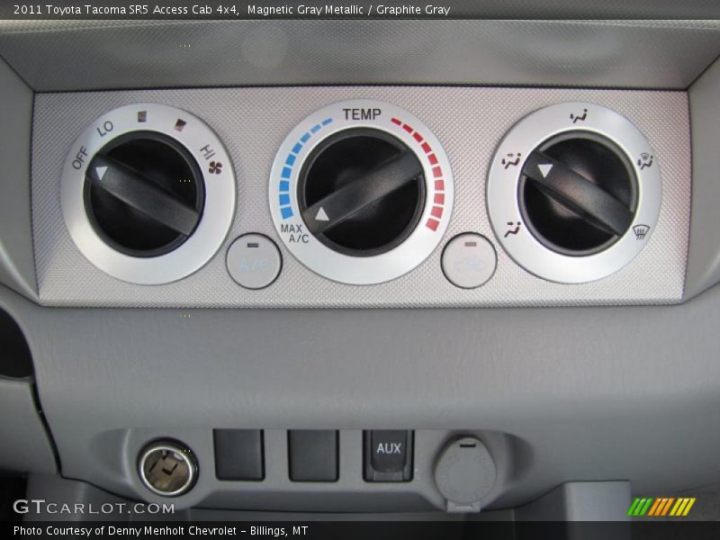 Controls of 2011 Tacoma SR5 Access Cab 4x4