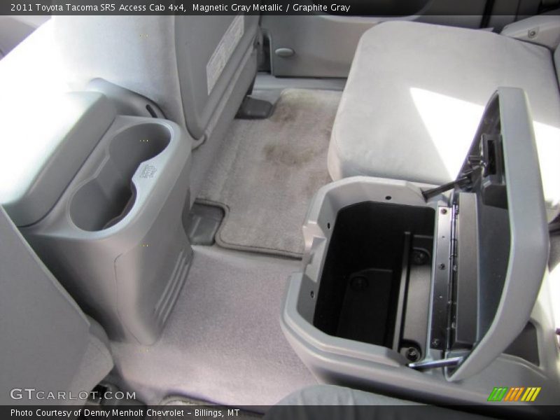 Magnetic Gray Metallic / Graphite Gray 2011 Toyota Tacoma SR5 Access Cab 4x4