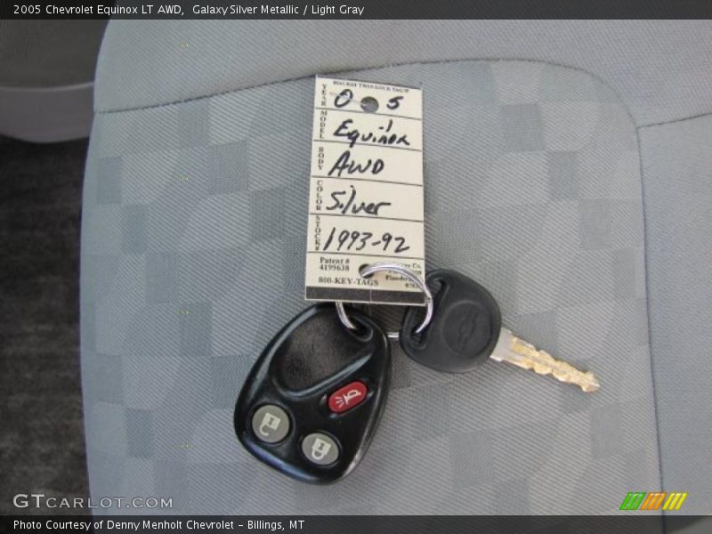 Galaxy Silver Metallic / Light Gray 2005 Chevrolet Equinox LT AWD