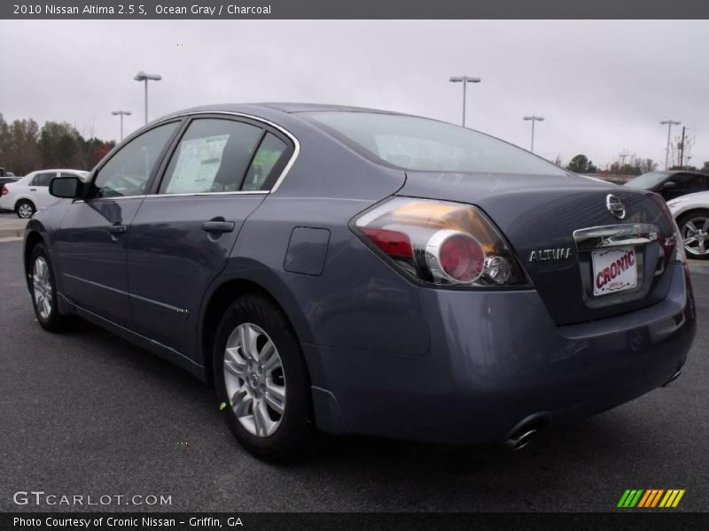 Ocean Gray / Charcoal 2010 Nissan Altima 2.5 S