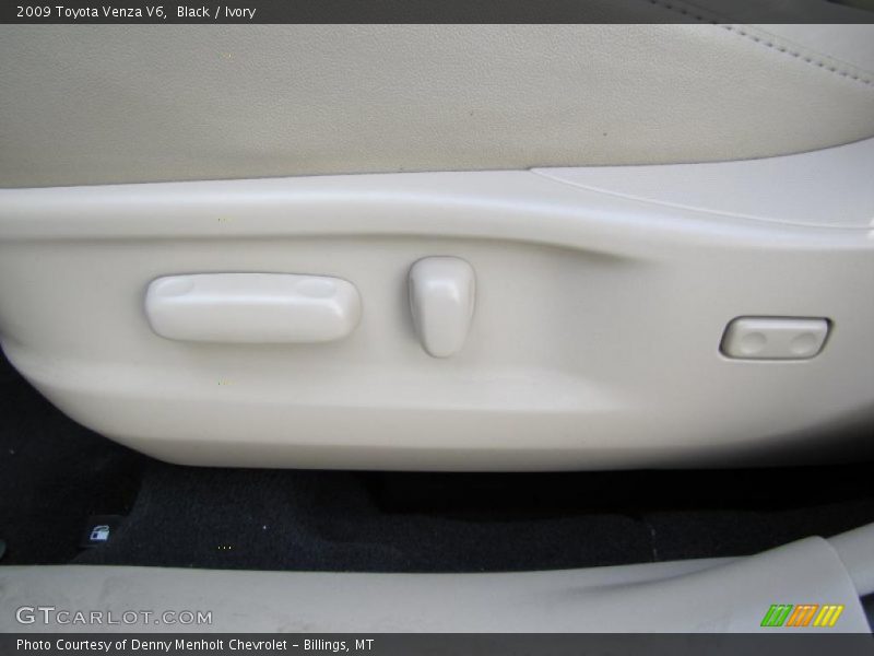 Black / Ivory 2009 Toyota Venza V6