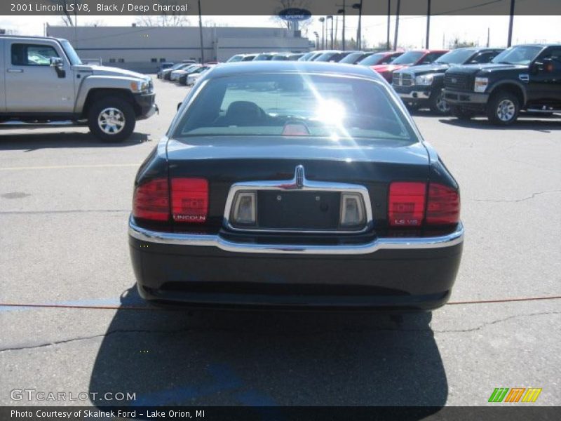 Black / Deep Charcoal 2001 Lincoln LS V8