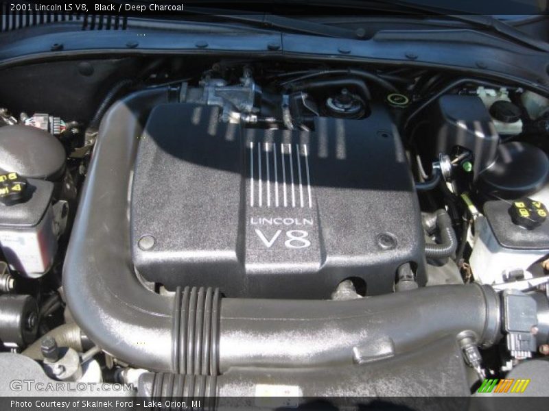 Black / Deep Charcoal 2001 Lincoln LS V8