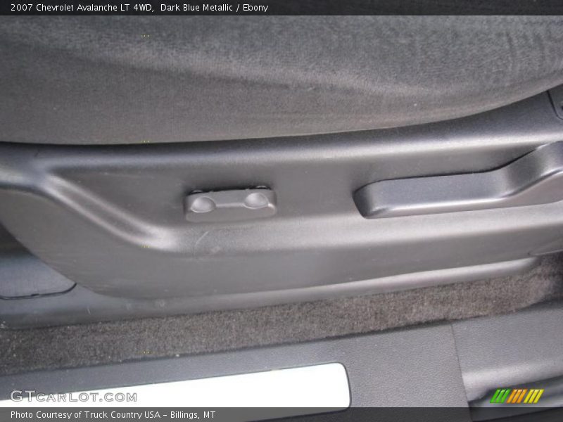 Dark Blue Metallic / Ebony 2007 Chevrolet Avalanche LT 4WD