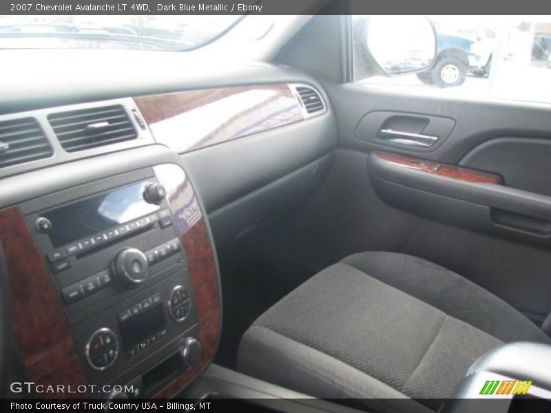 Dark Blue Metallic / Ebony 2007 Chevrolet Avalanche LT 4WD