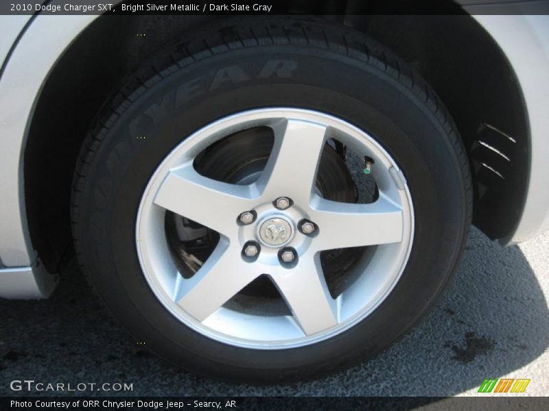 Bright Silver Metallic / Dark Slate Gray 2010 Dodge Charger SXT