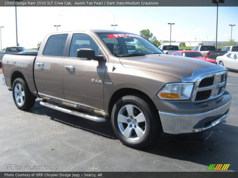 Austin Tan Pearl / Dark Slate/Medium Graystone 2009 Dodge Ram 1500 SLT Crew Cab