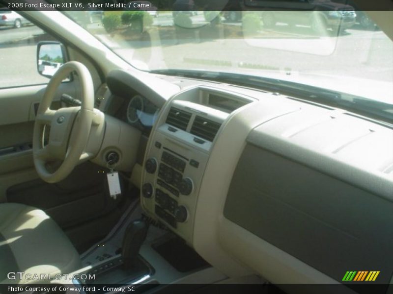 Silver Metallic / Camel 2008 Ford Escape XLT V6