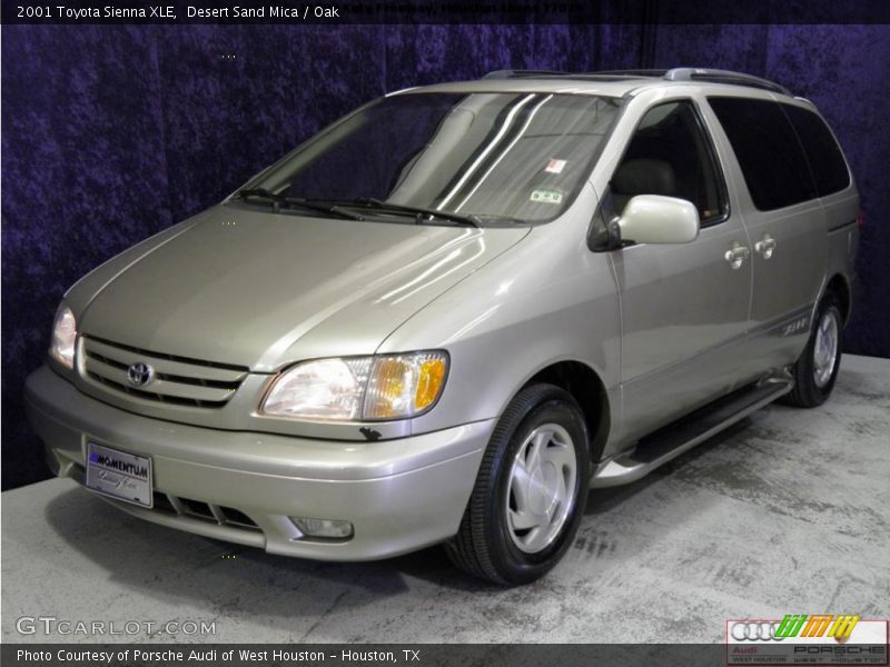 Desert Sand Mica / Oak 2001 Toyota Sienna XLE