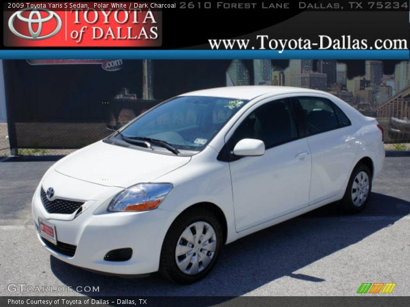 Polar White / Dark Charcoal 2009 Toyota Yaris S Sedan