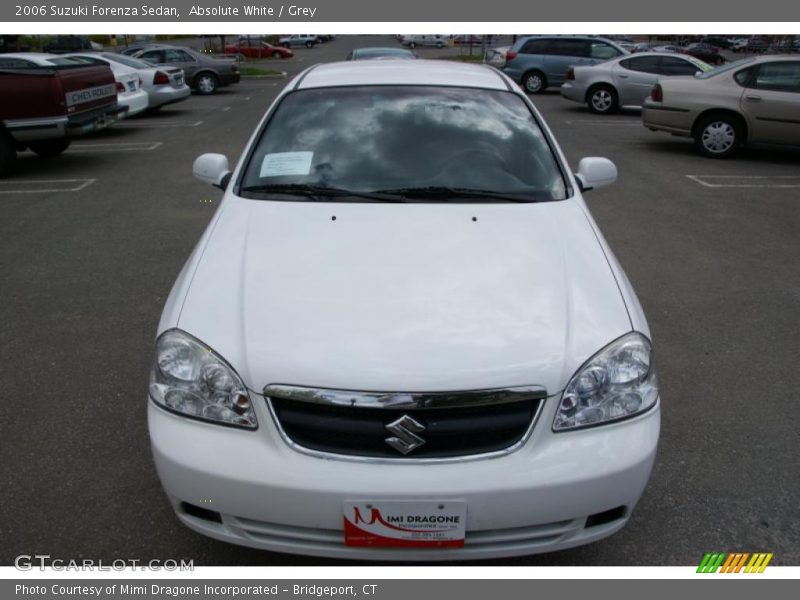 Absolute White / Grey 2006 Suzuki Forenza Sedan