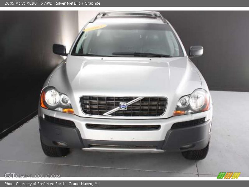 Silver Metallic / Graphite 2005 Volvo XC90 T6 AWD