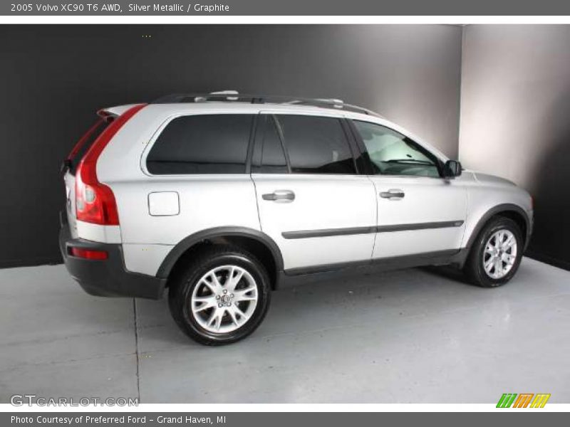 Silver Metallic / Graphite 2005 Volvo XC90 T6 AWD