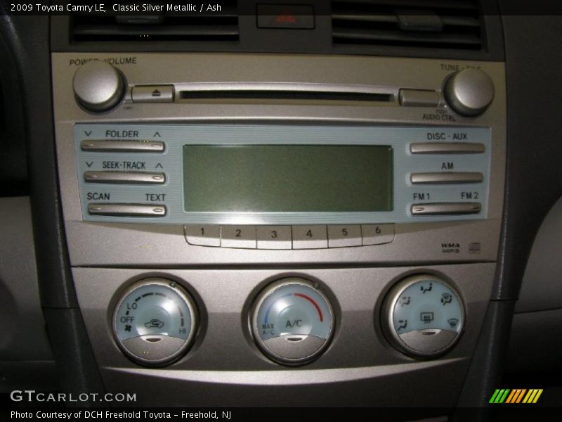 Classic Silver Metallic / Ash 2009 Toyota Camry LE