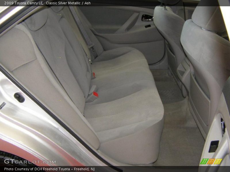 Classic Silver Metallic / Ash 2009 Toyota Camry LE