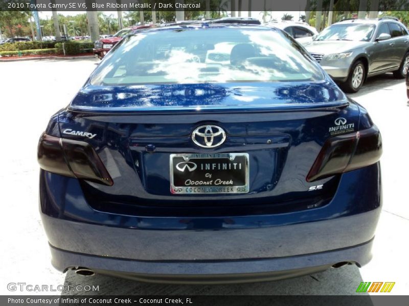 Blue Ribbon Metallic / Dark Charcoal 2010 Toyota Camry SE V6