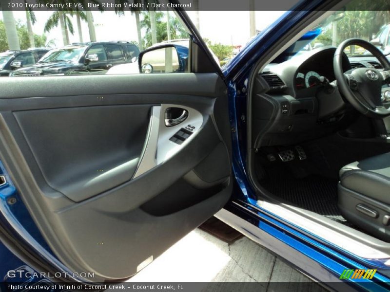 Blue Ribbon Metallic / Dark Charcoal 2010 Toyota Camry SE V6