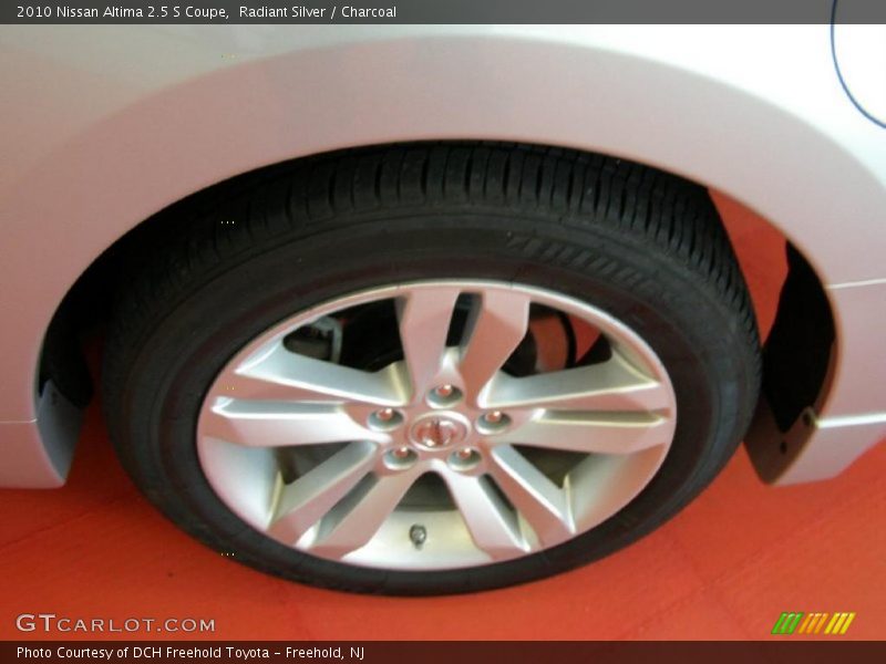 Radiant Silver / Charcoal 2010 Nissan Altima 2.5 S Coupe