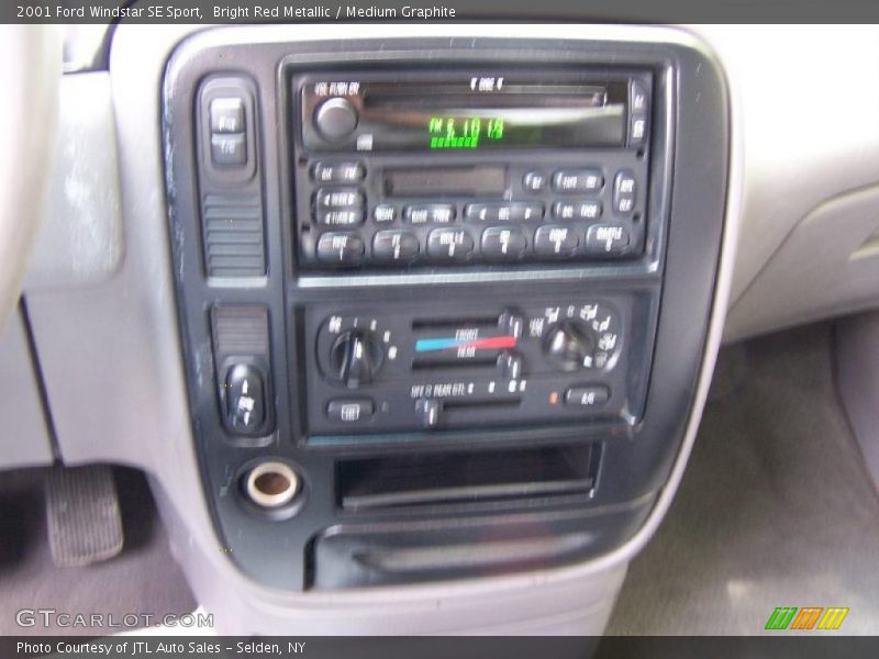 Bright Red Metallic / Medium Graphite 2001 Ford Windstar SE Sport