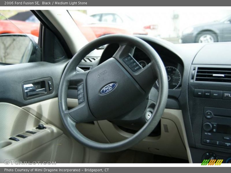 Black / Medium Light Stone 2006 Ford Fusion SE