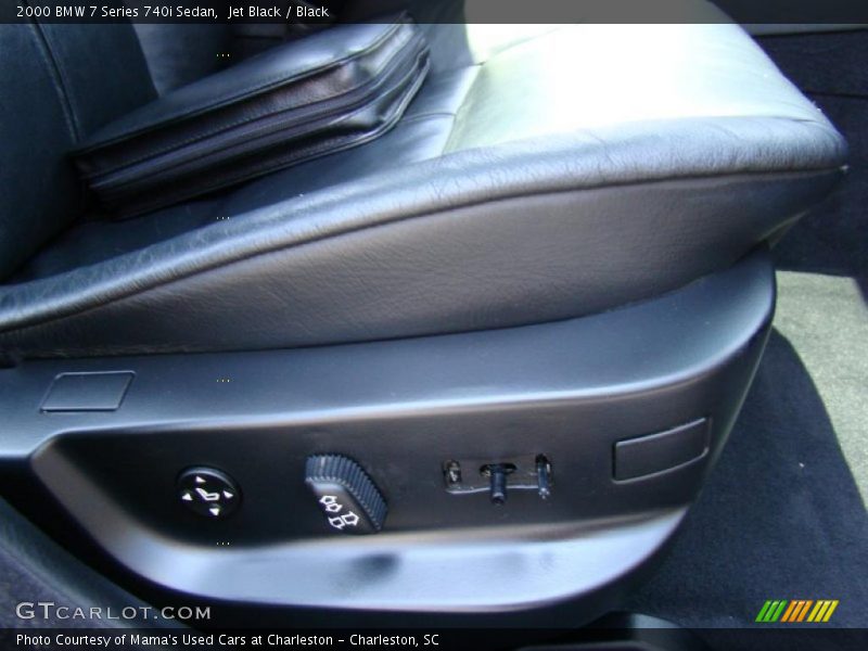 Jet Black / Black 2000 BMW 7 Series 740i Sedan