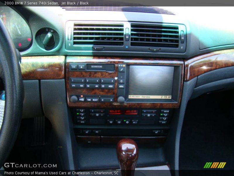 Jet Black / Black 2000 BMW 7 Series 740i Sedan
