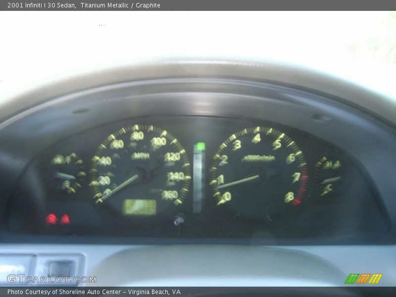 Titanium Metallic / Graphite 2001 Infiniti I 30 Sedan