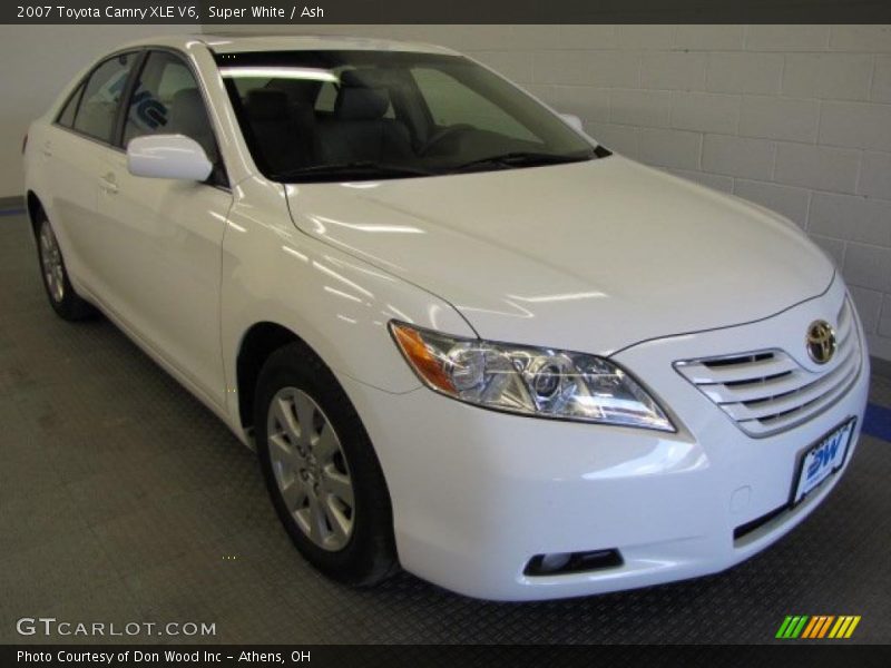 Super White / Ash 2007 Toyota Camry XLE V6