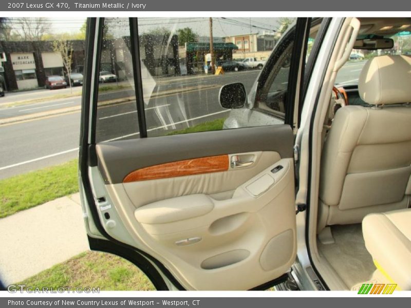 Titanium Metallic / Ivory 2007 Lexus GX 470