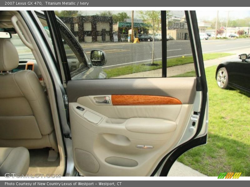 Titanium Metallic / Ivory 2007 Lexus GX 470