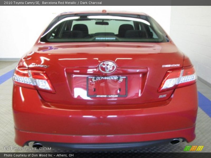 Barcelona Red Metallic / Dark Charcoal 2010 Toyota Camry SE