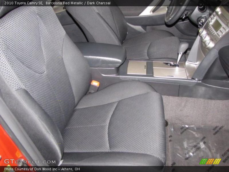 Barcelona Red Metallic / Dark Charcoal 2010 Toyota Camry SE