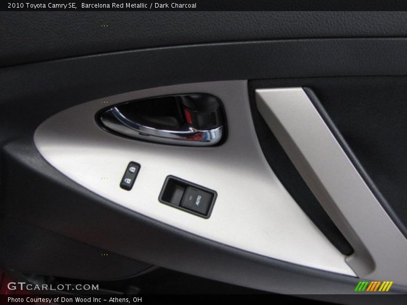 Barcelona Red Metallic / Dark Charcoal 2010 Toyota Camry SE