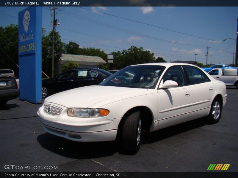 White / Medium Gray 2002 Buick Regal LS