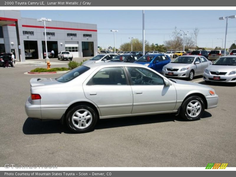 Lunar Mist Metallic / Gray 2000 Toyota Camry LE