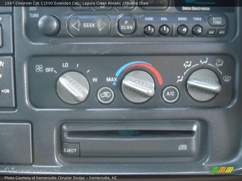 Controls of 1997 C/K C1500 Extended Cab