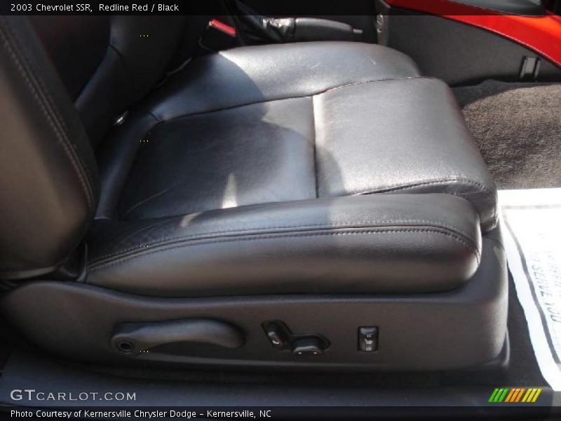 Redline Red / Black 2003 Chevrolet SSR
